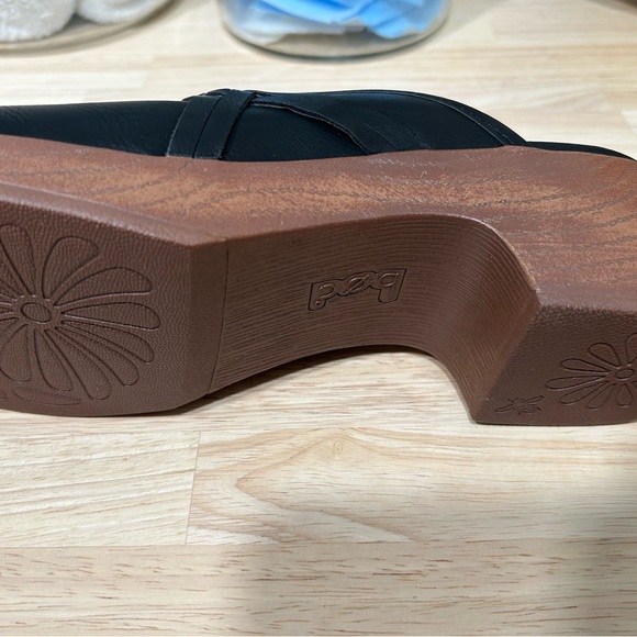 b.o.c. Women's Black clogs new size 11 - Picture 4 of 6